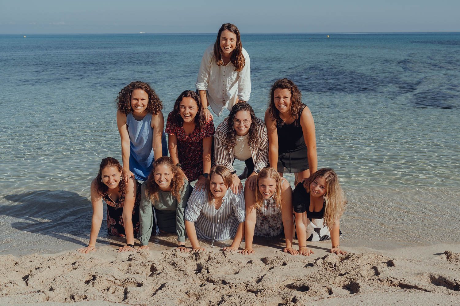 BFF Shooting Mallorca - Freundinnen im goldenen Licht am Strand