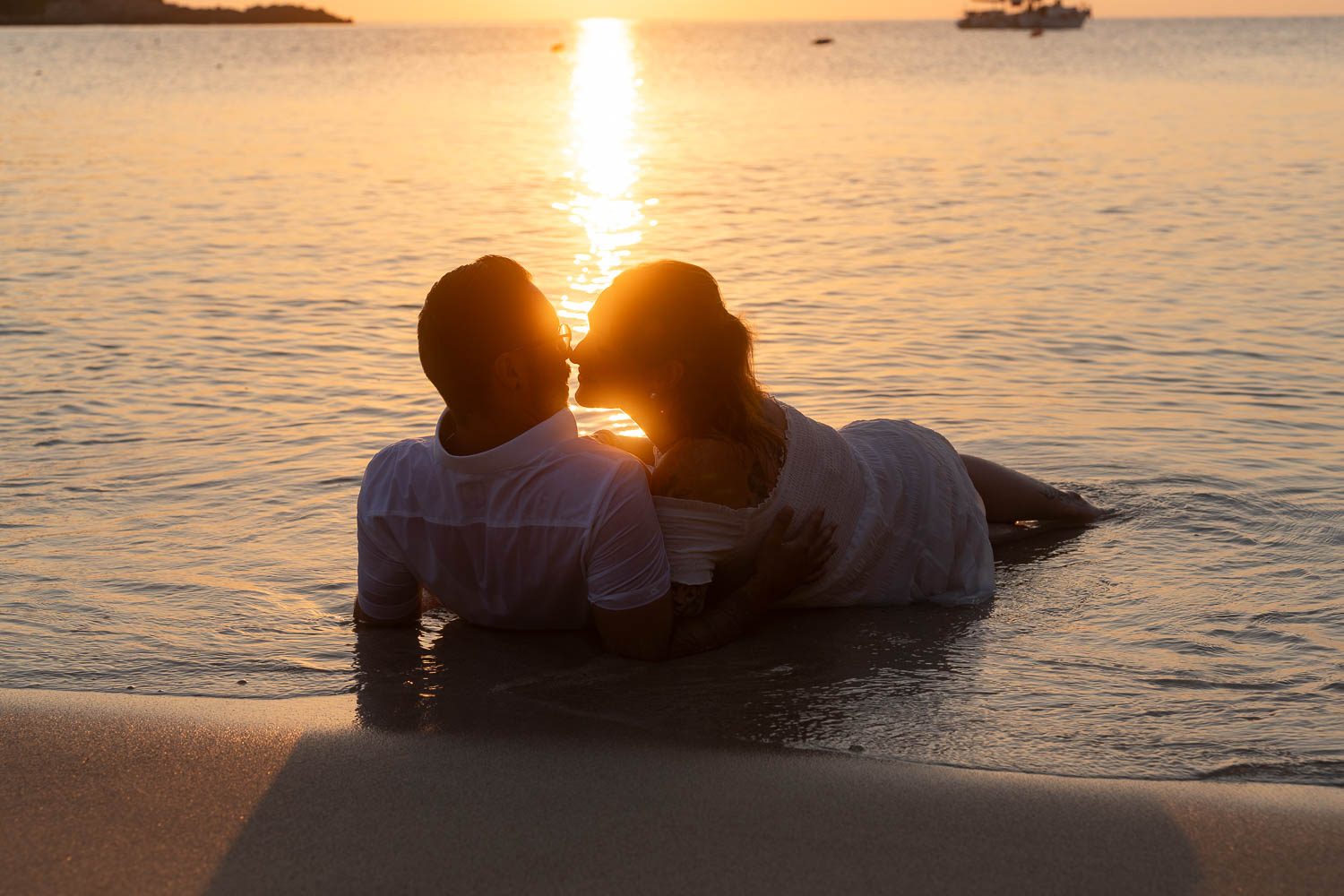 Sonnenaufgang Shooting Mallorca - Panorama leerer Strand im Morgenlicht